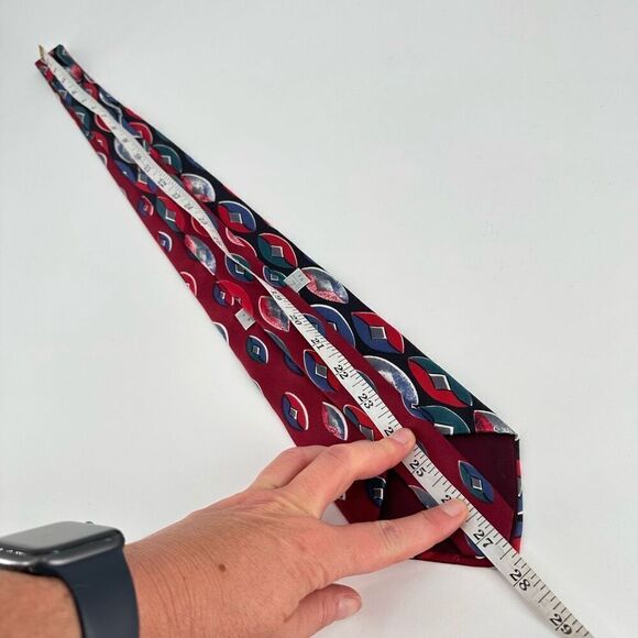 NWT Vintage Halston Italian Silk Necktie Pattern Block Geometric 4” width USA - Picture 6 of 7
